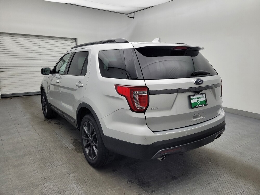2017 Ford Explorer in Greenville, SC 29607 - 18091035 5