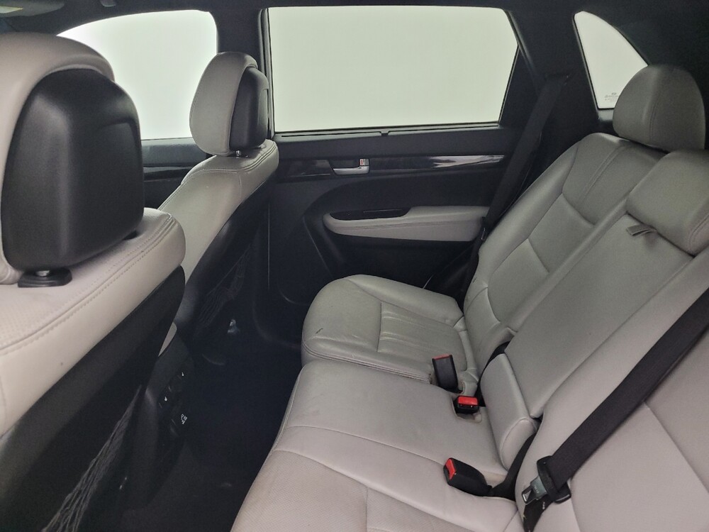 2014 Kia Sorento in Greenville, SC 29607 - 18091036 18