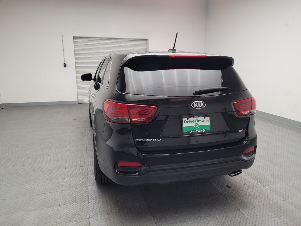 2020 Kia Sorento in Riverside, CA 92504 - 18091042 6