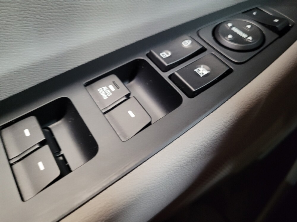 2019 Hyundai Tucson in Riverside, CA 92504 - 18091043 27