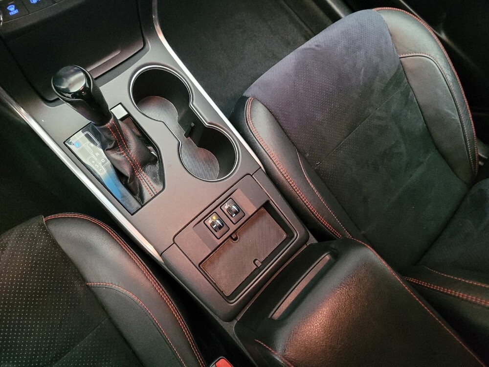 2017 Toyota Camry in Downey, CA 90241 - 18091048 26