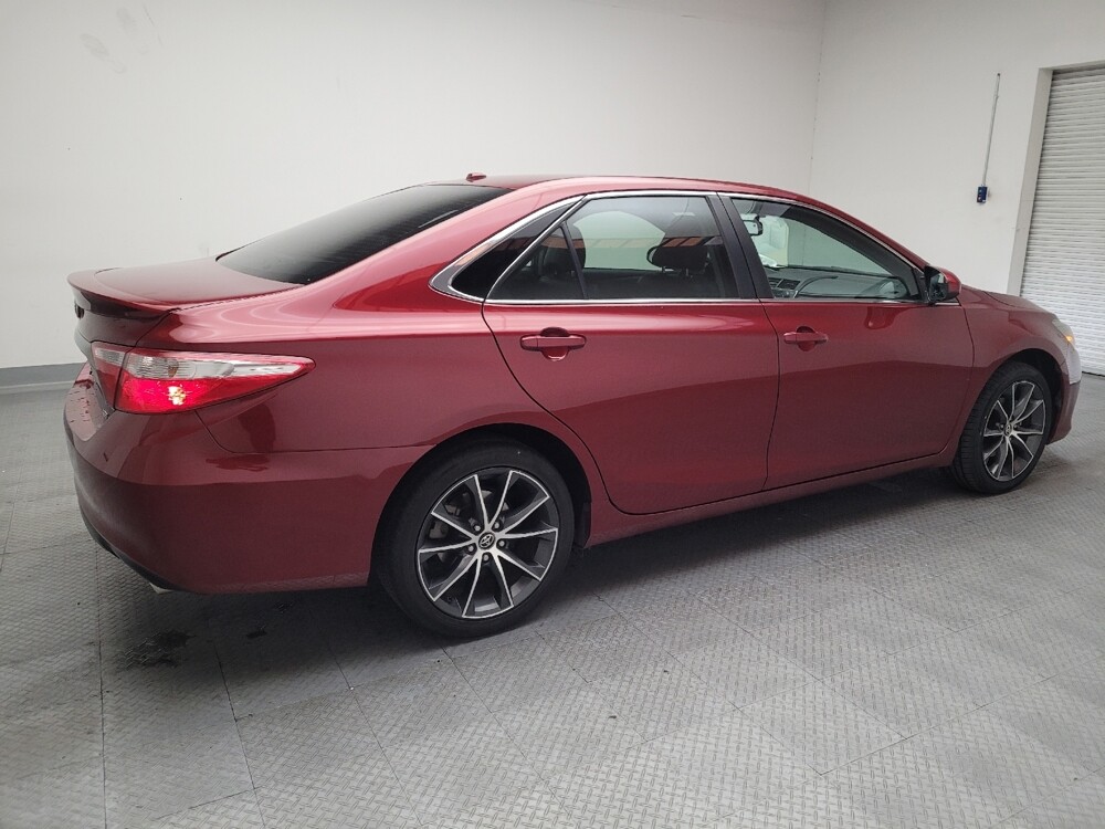 2017 Toyota Camry in Downey, CA 90241 - 18091048 10