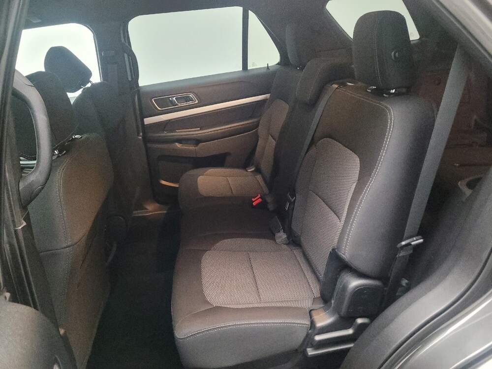 2017 Ford Explorer in Downey, CA 90241 - 18091049 18