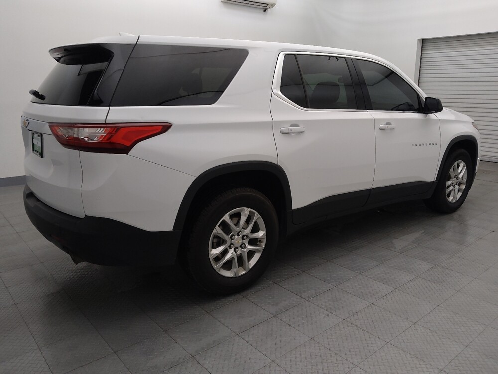 2021 Chevrolet Traverse in Houston, TX 77060 - 18091052 10