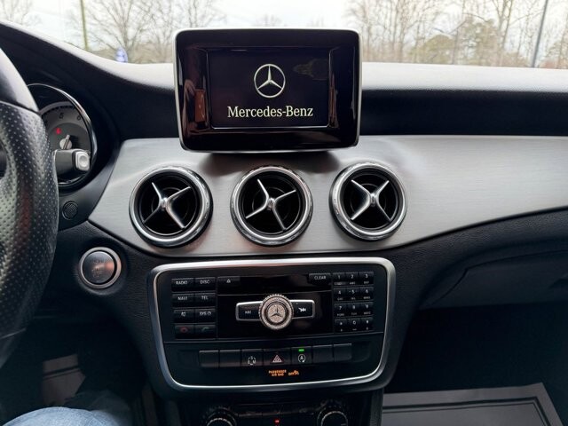 2015 Mercedes-Benz GLA 250 in Knoxville, TN 37920 - 18091072 22