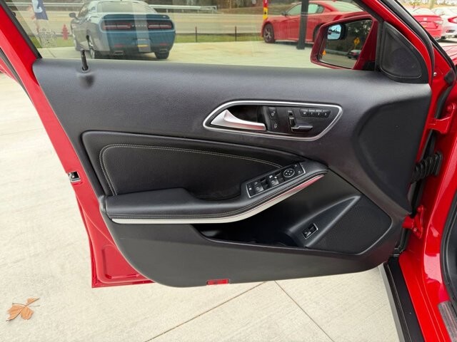 2015 Mercedes-Benz GLA 250 in Knoxville, TN 37920 - 18091072 7