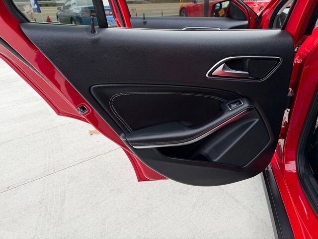 2015 Mercedes-Benz GLA 250 in Knoxville, TN 37920 - 18091072 8