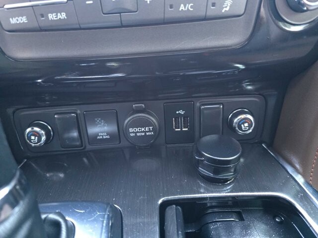 2019 Nissan Armada in Knoxville, TN 37912 - 18091083 10