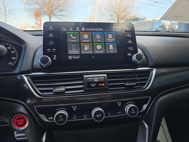 2018 Honda Accord in Knoxville, TN 37912 - 18091084 19