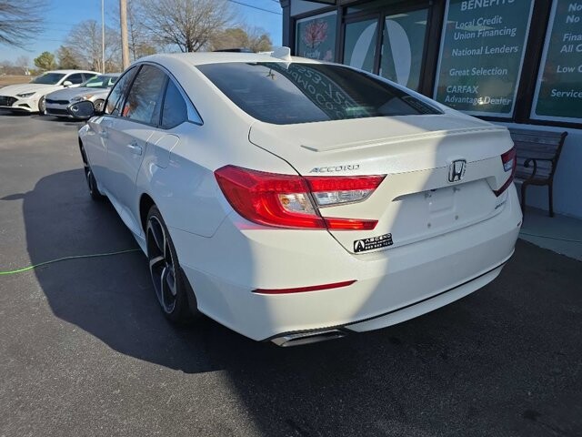 2018 Honda Accord in Knoxville, TN 37912 - 18091084 16