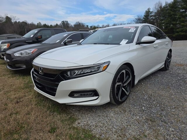 2018 Honda Accord in Knoxville, TN 37912 - 18091084