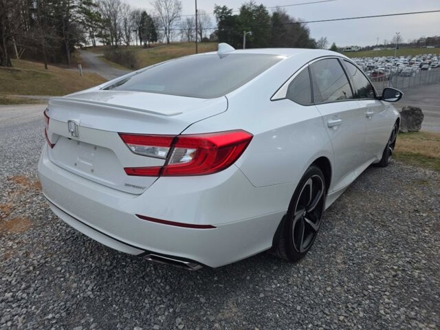 2018 Honda Accord in Knoxville, TN 37912 - 18091084 4