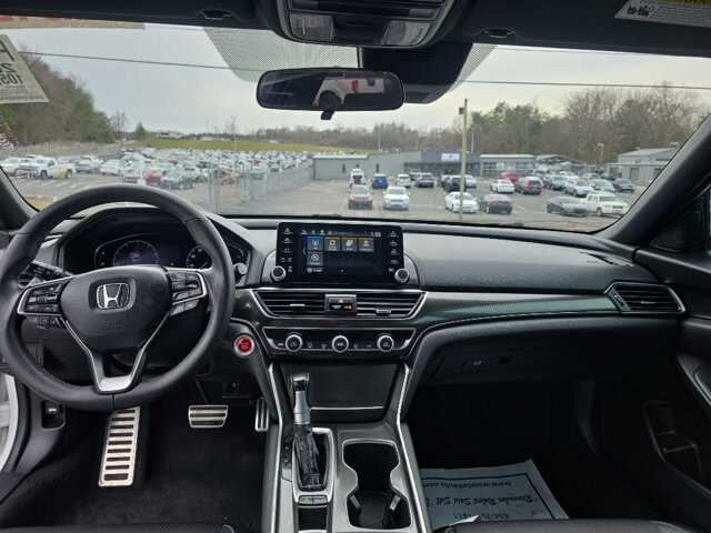 2018 Honda Accord in Knoxville, TN 37912 - 18091084 2