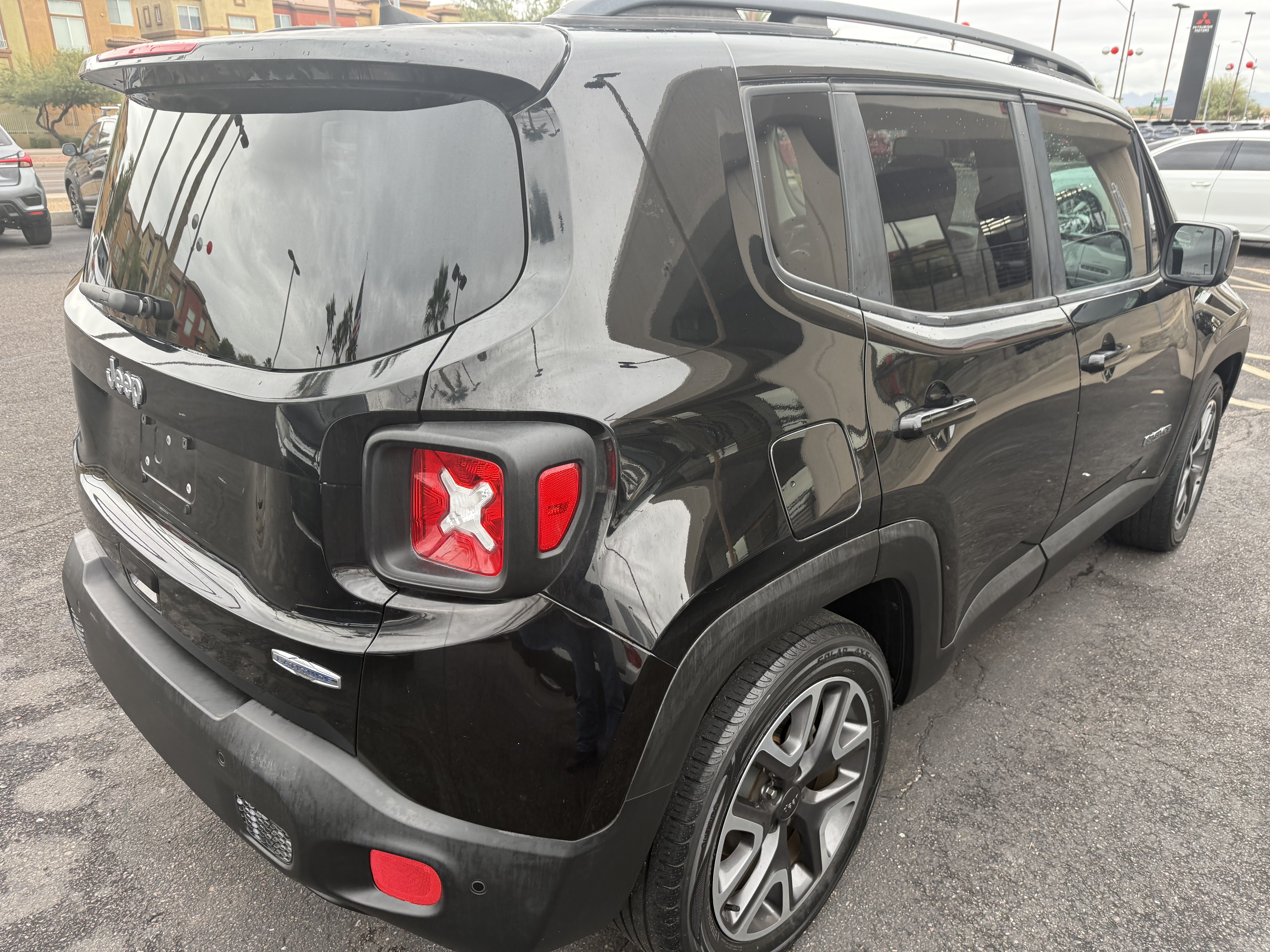 2018 Jeep Renegade in Phoenix, AZ 85022 - 18091090 4