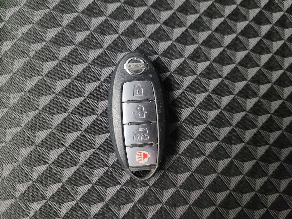 2020 Nissan Versa in El Cajon, CA 92020 - 18091093 32