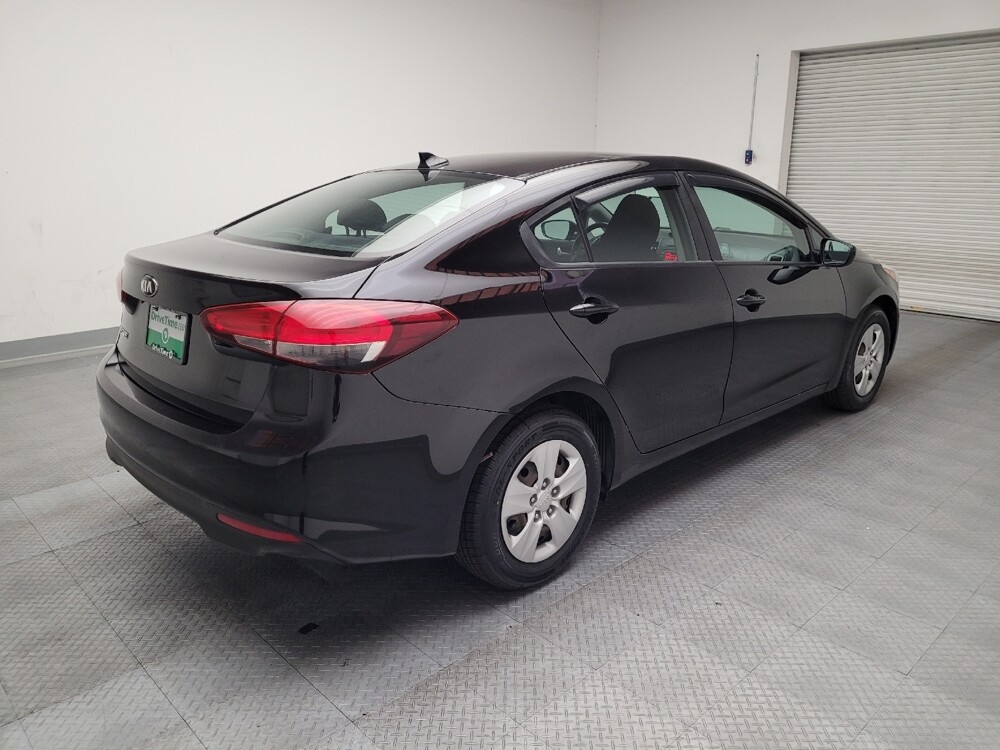 2018 Kia Forte in El Cajon, CA 92020 - 18091094 9