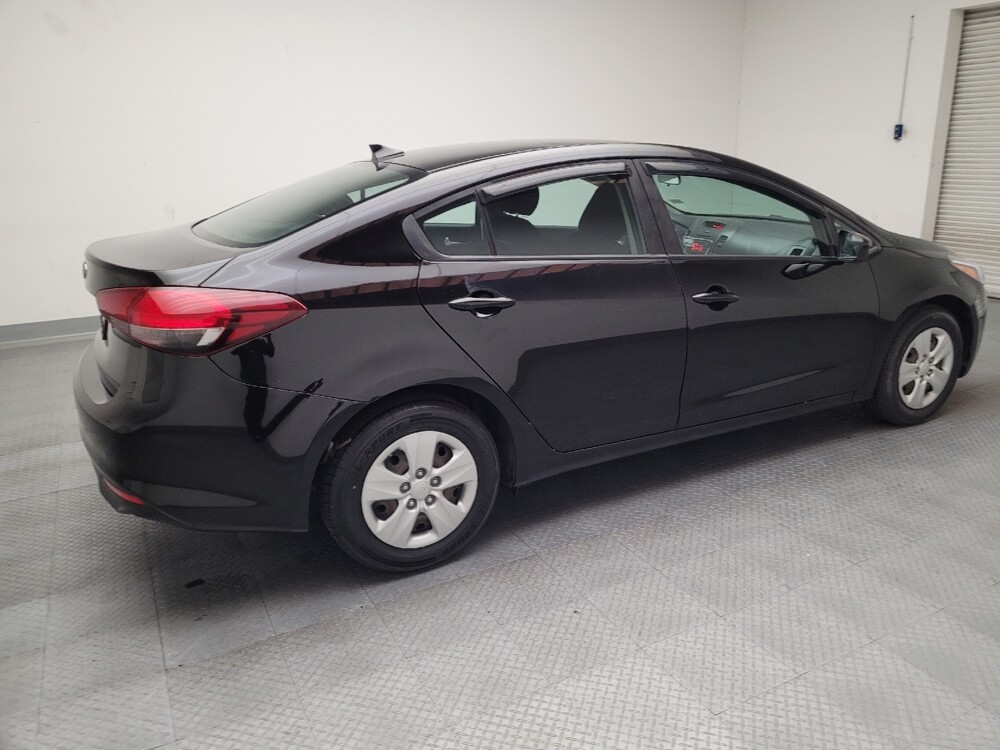 2018 Kia Forte in El Cajon, CA 92020 - 18091094 10