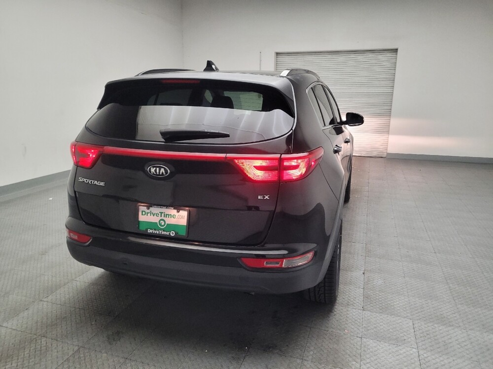 2018 Kia Sportage in Fresno, CA 93726 - 18091096 7