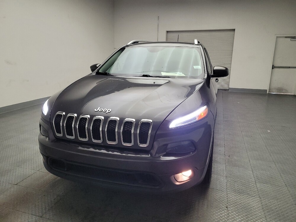 2016 Jeep Cherokee in Downey, CA 90241 - 18091098 15