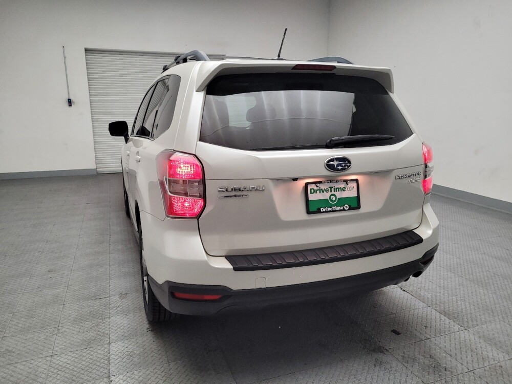 2015 Subaru Forester in El Cajon, CA 92020 - 18091099 6