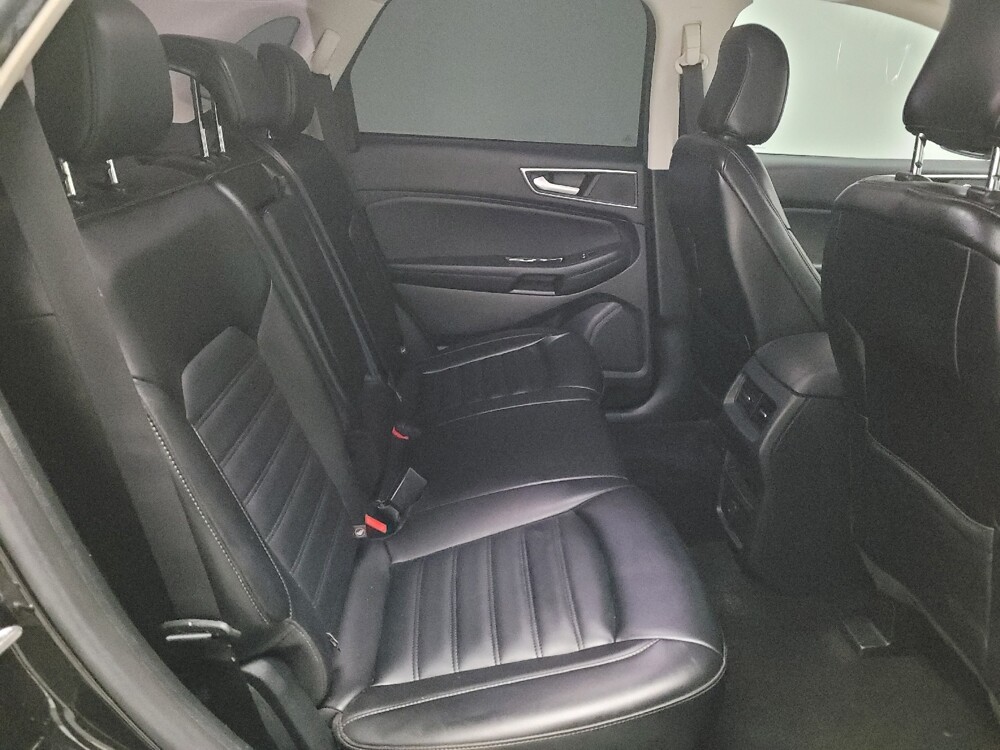 2020 Ford Edge in Montclair, CA 91763 - 18091101 19