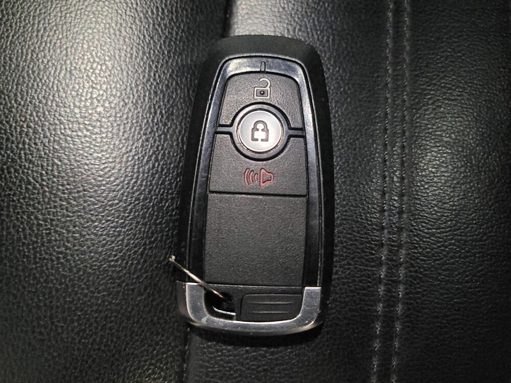 2020 Ford Edge in Montclair, CA 91763 - 18091101 32