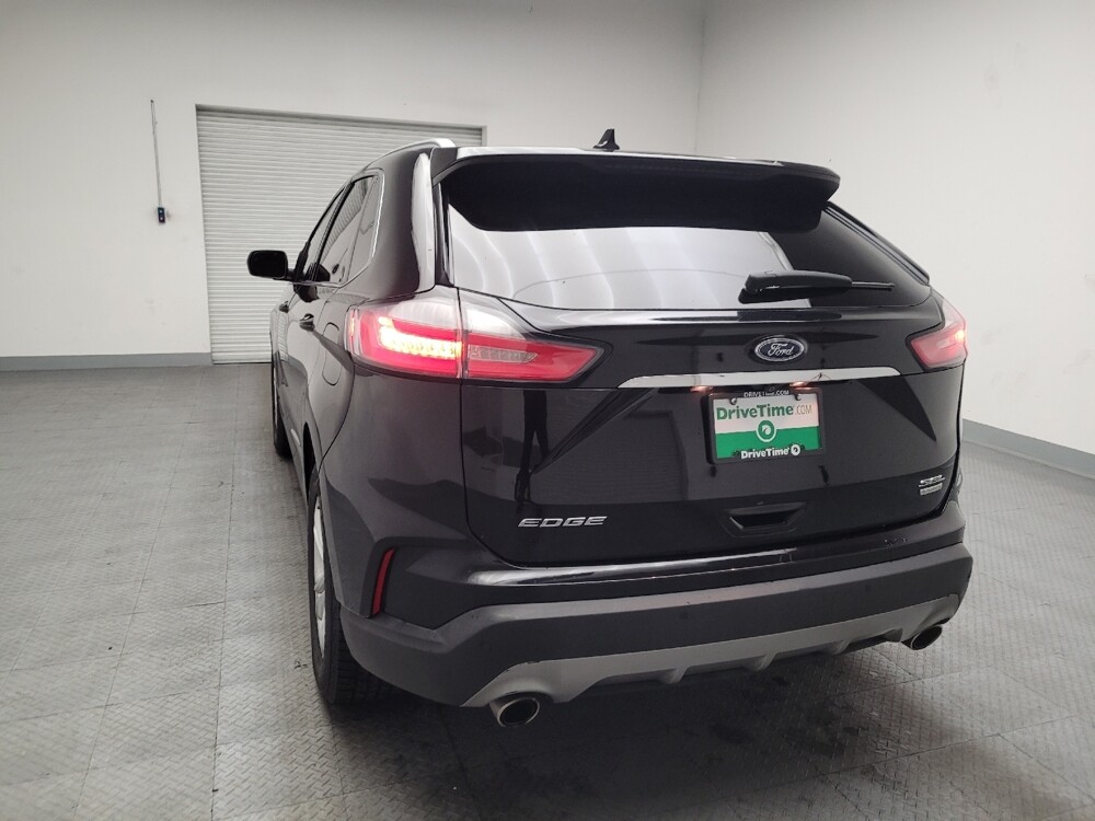 2020 Ford Edge in Montclair, CA 91763 - 18091101 6