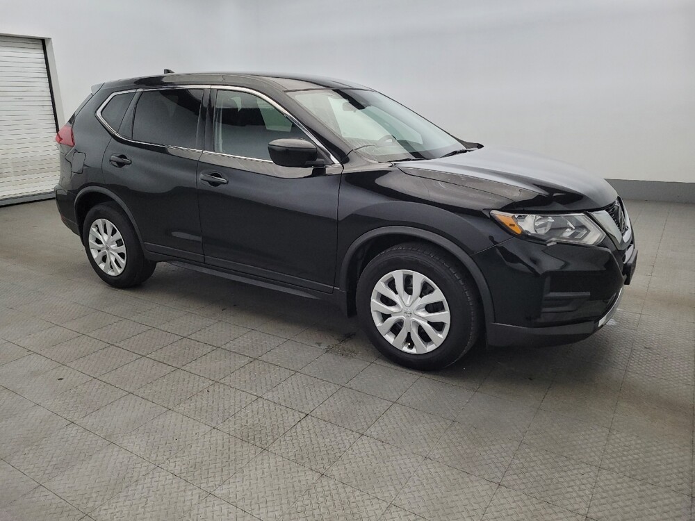 2018 Nissan Rogue in Pittsburgh, PA 15236 - 18091102 11