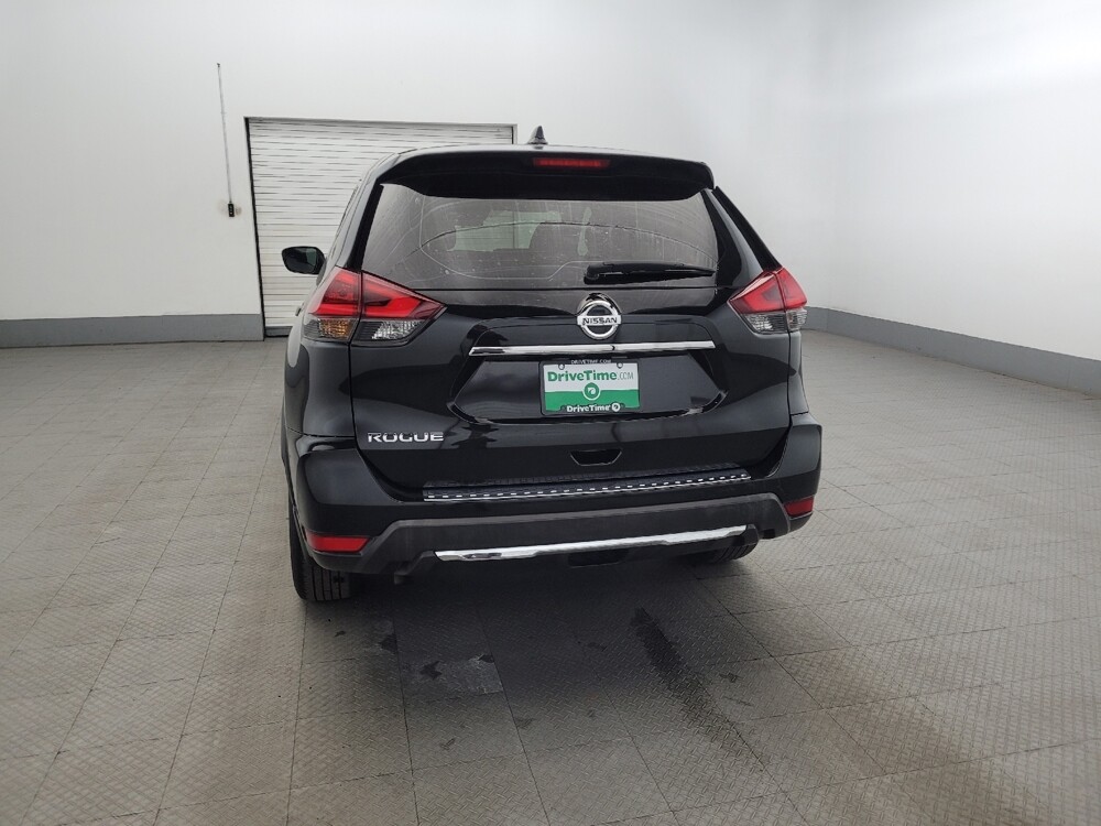 2018 Nissan Rogue in Pittsburgh, PA 15236 - 18091102 6