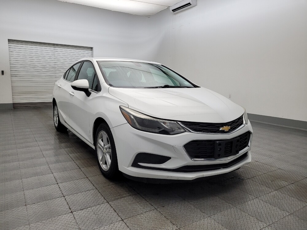 2017 Chevrolet Cruze in Mesa, AZ 85210 - 18091103 13