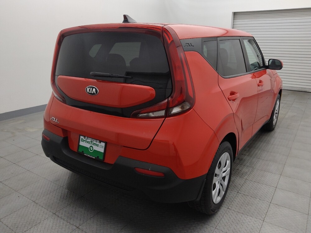 2020 Kia Soul in Houston, TX 77074 - 18091104 7