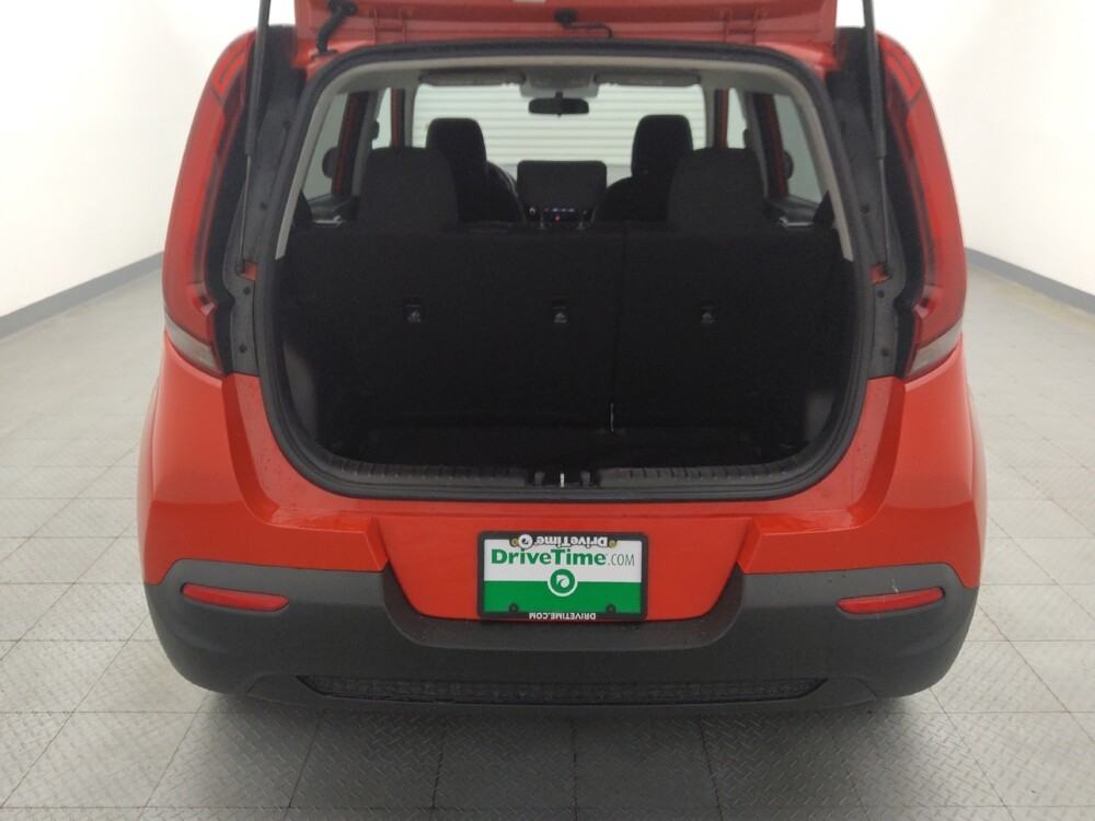 2020 Kia Soul in Houston, TX 77074 - 18091104 29