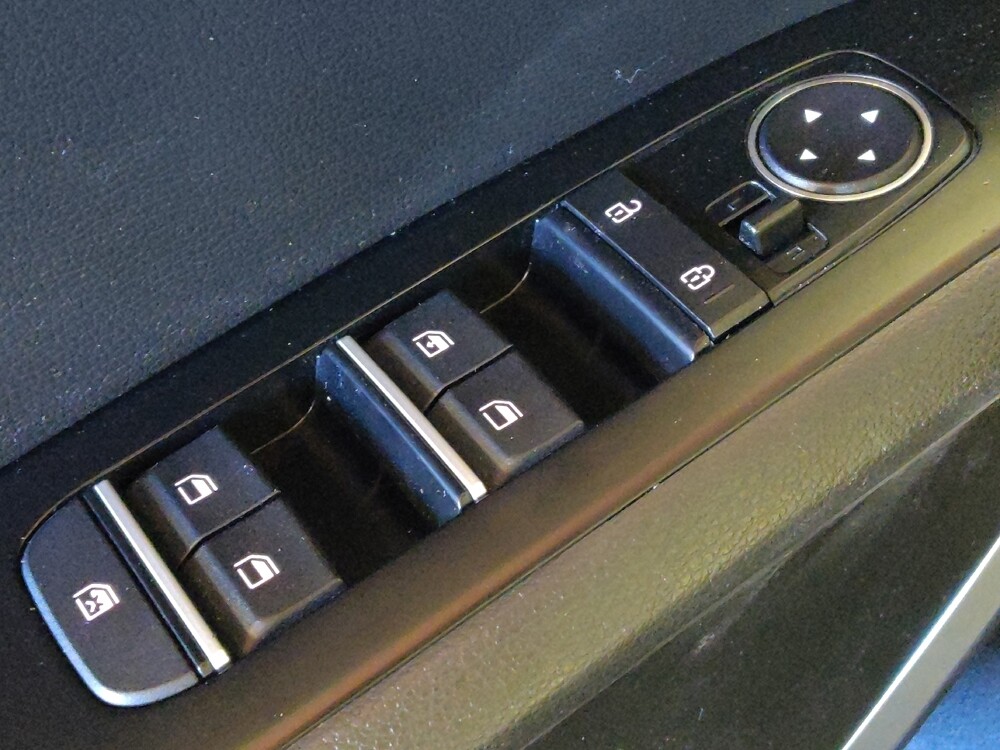 2020 Kia Soul in Houston, TX 77074 - 18091104 27