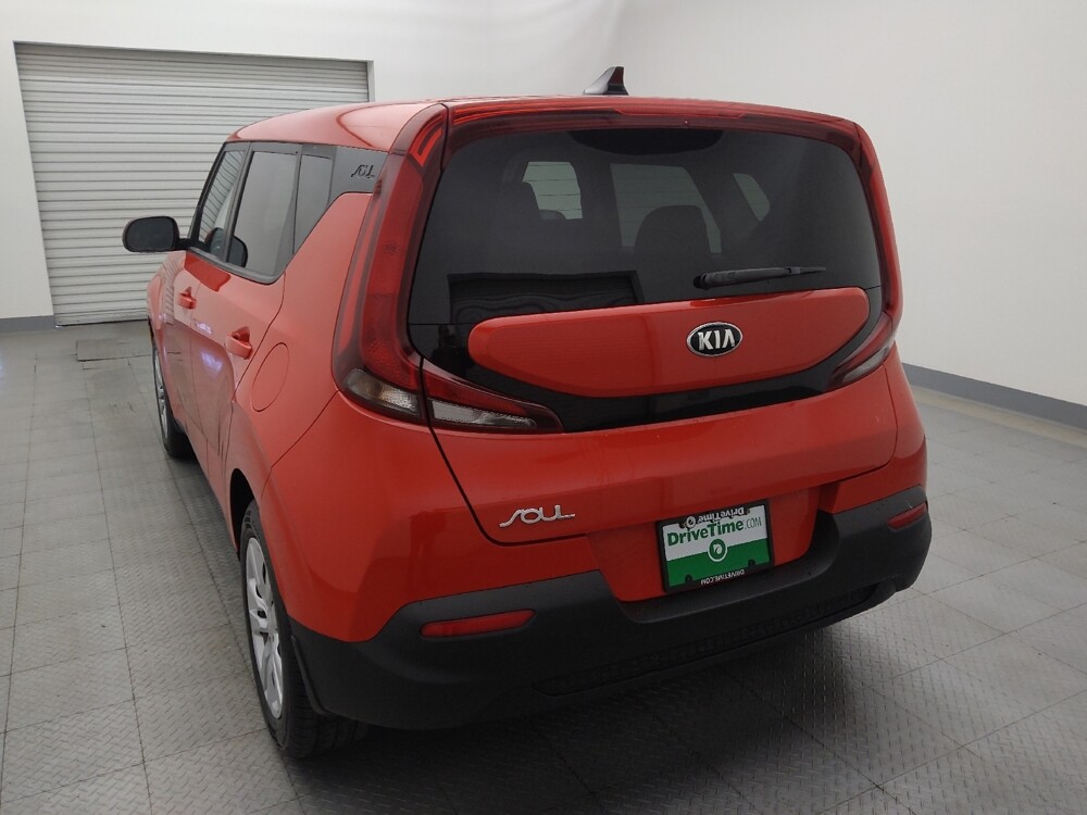 2020 Kia Soul in Houston, TX 77074 - 18091104 6