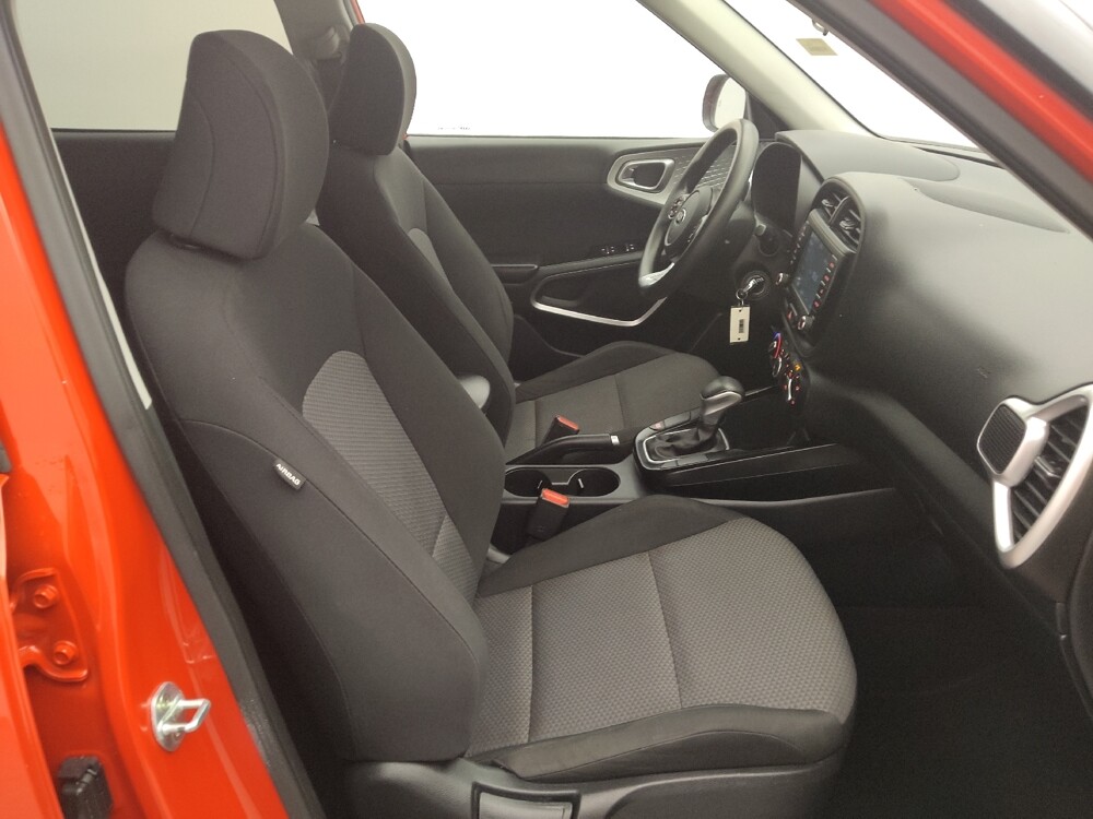 2020 Kia Soul in Houston, TX 77074 - 18091104 21