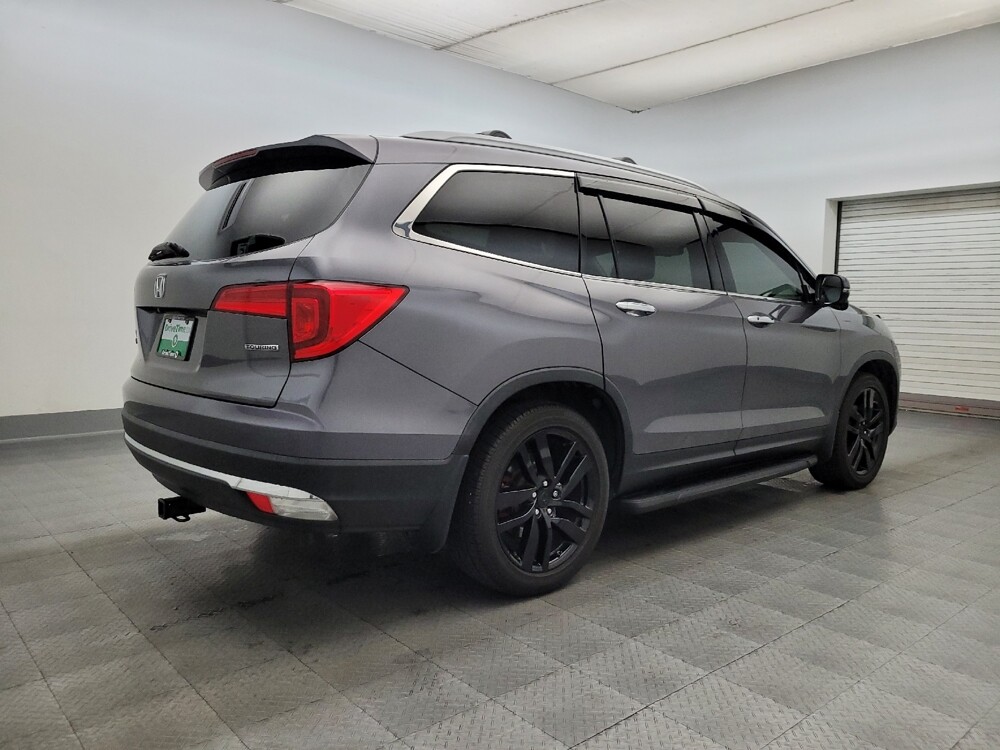 2016 Honda Pilot in Glendale, AZ 85301 - 18091107 10