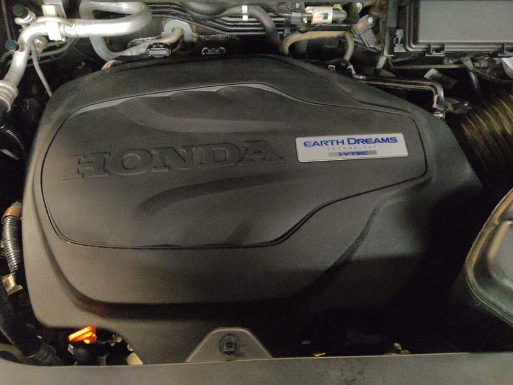 2016 Honda Pilot in Glendale, AZ 85301 - 18091107 30