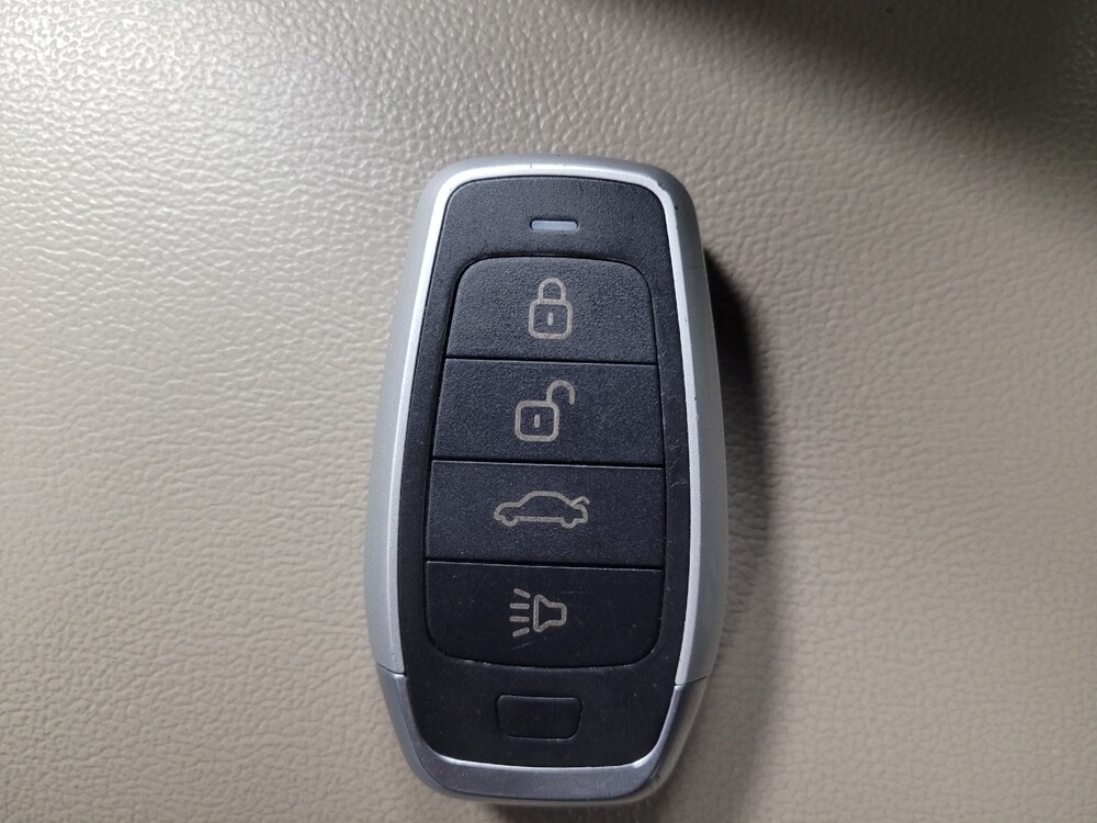 2018 Kia Sorento in Knoxville, TN 37923 - 18091112 32