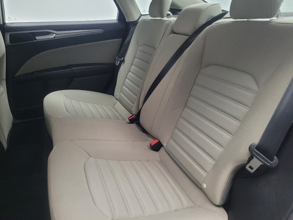 2018 Ford Fusion in Morrow, GA 30260 - 18091116 18