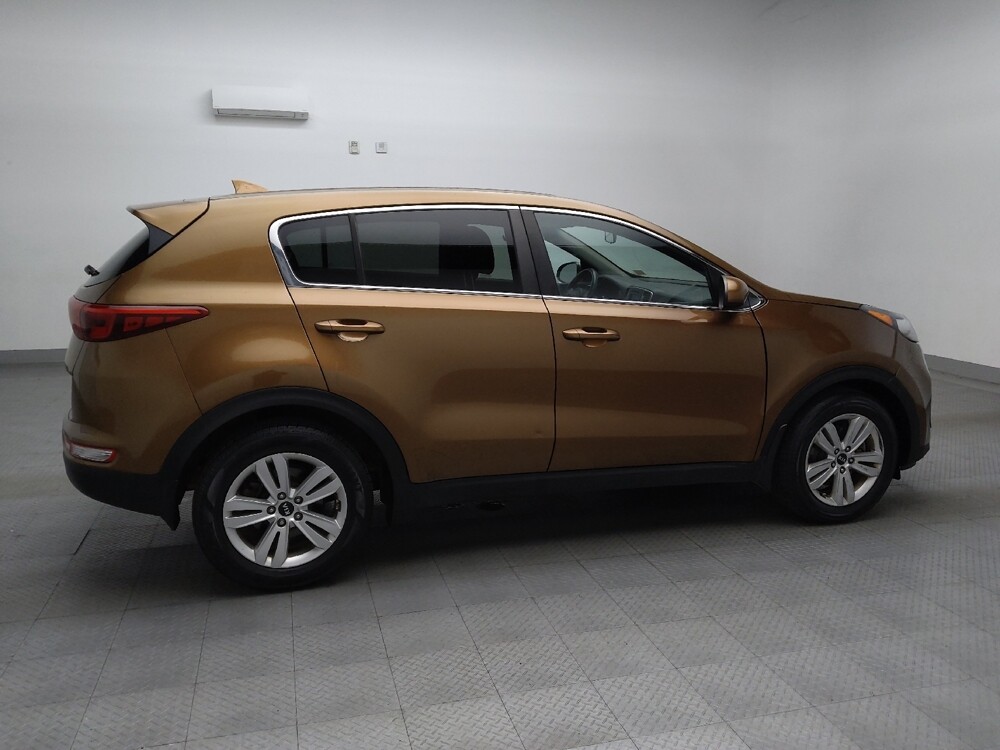 2017 Kia Sportage in Temple, TX 76502 - 18091123 10