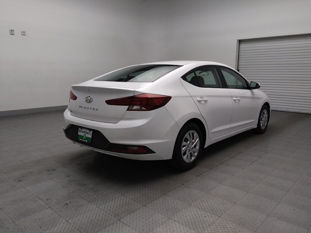 2019 Hyundai Elantra in El Paso, TX 79907 - 18091125 9