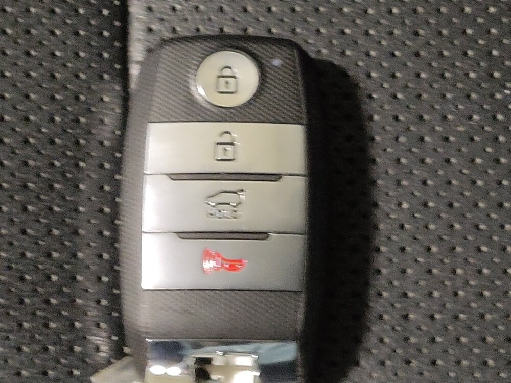 2018 Kia Sportage in Oklahoma City, OK 73139 - 18091127 32