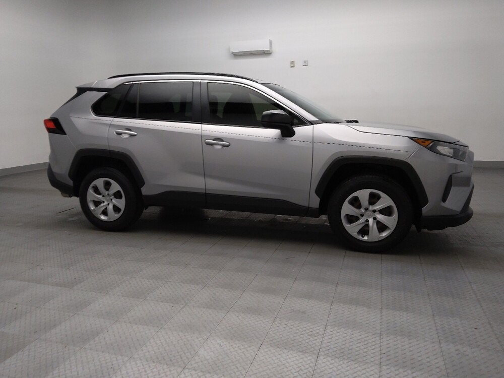 2019 Toyota RAV4 in Round Rock, TX 78664 - 18091130 11