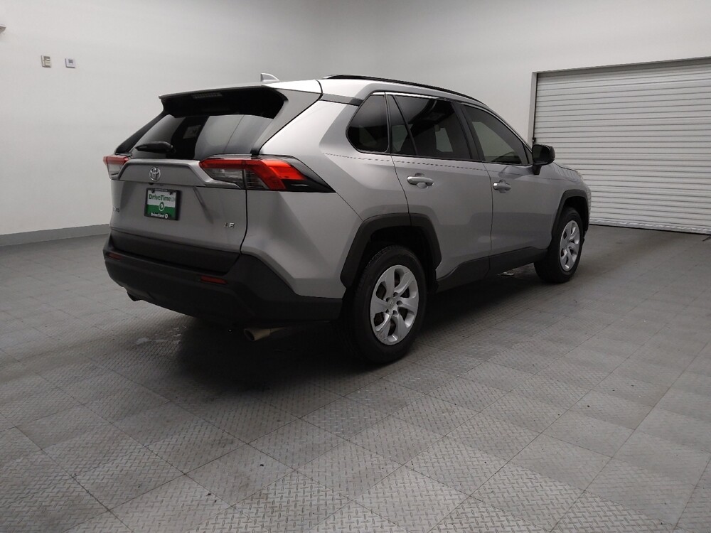 2019 Toyota RAV4 in Round Rock, TX 78664 - 18091130 9