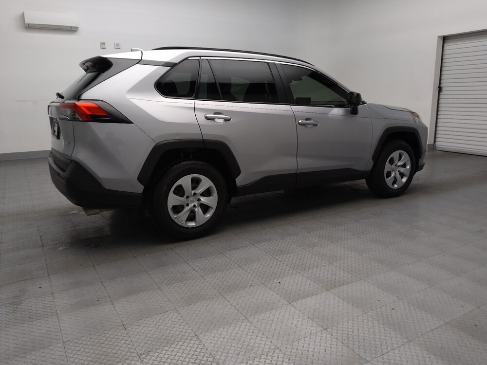 2019 Toyota RAV4 in Round Rock, TX 78664 - 18091130 10