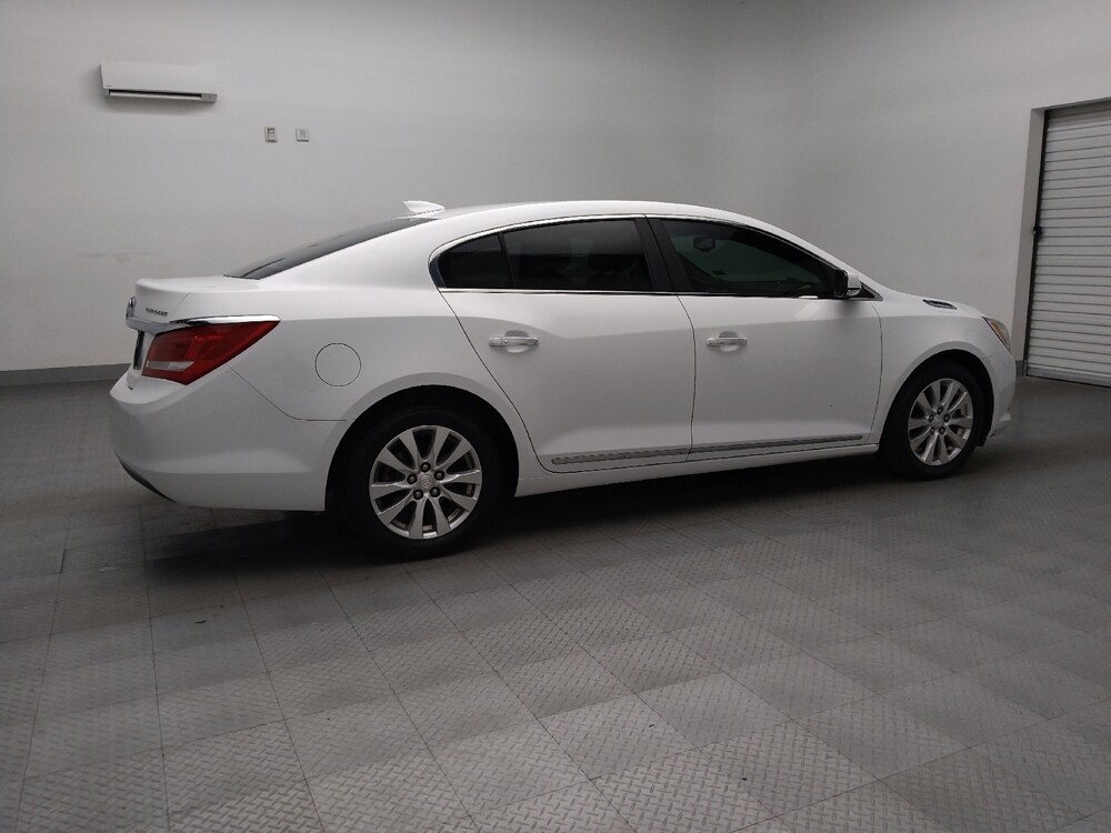 2016 Buick LaCrosse in Temple, TX 76502 - 18091131 10