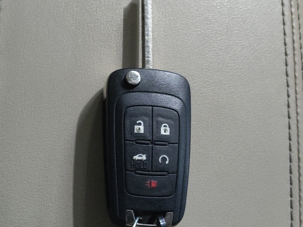 2016 Buick LaCrosse in Temple, TX 76502 - 18091131 32