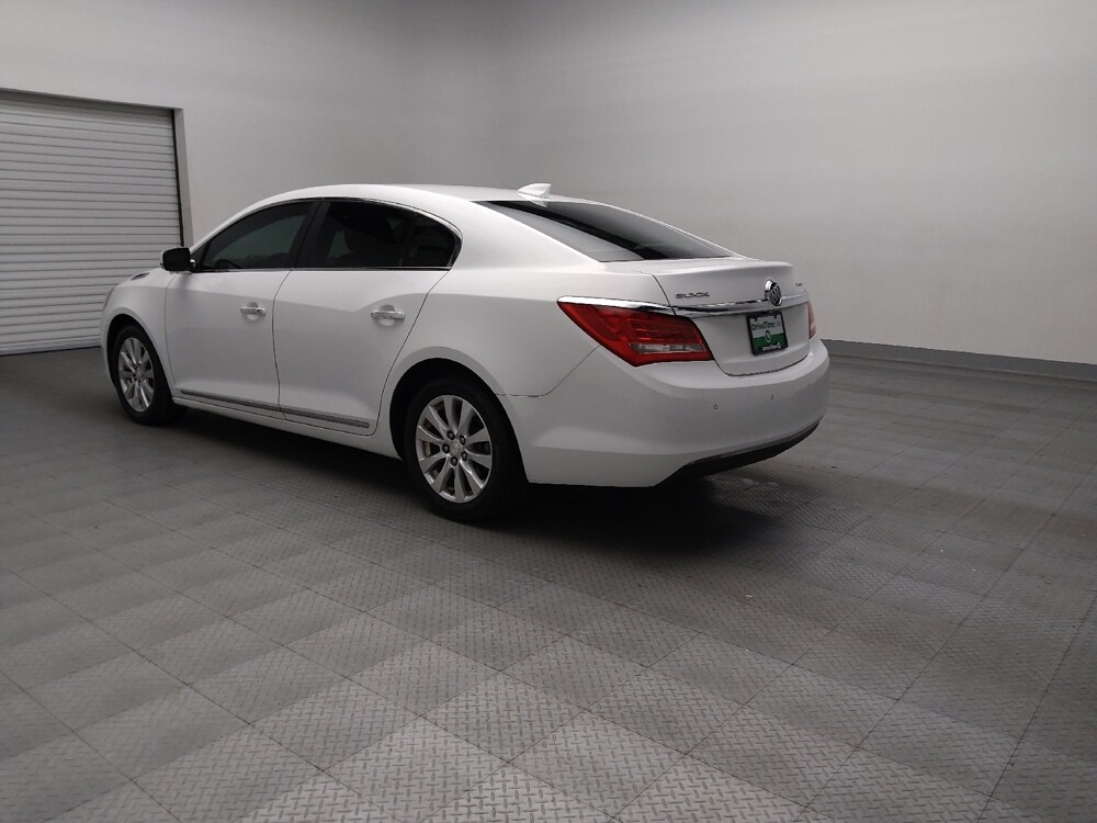 2016 Buick LaCrosse in Temple, TX 76502 - 18091131 5