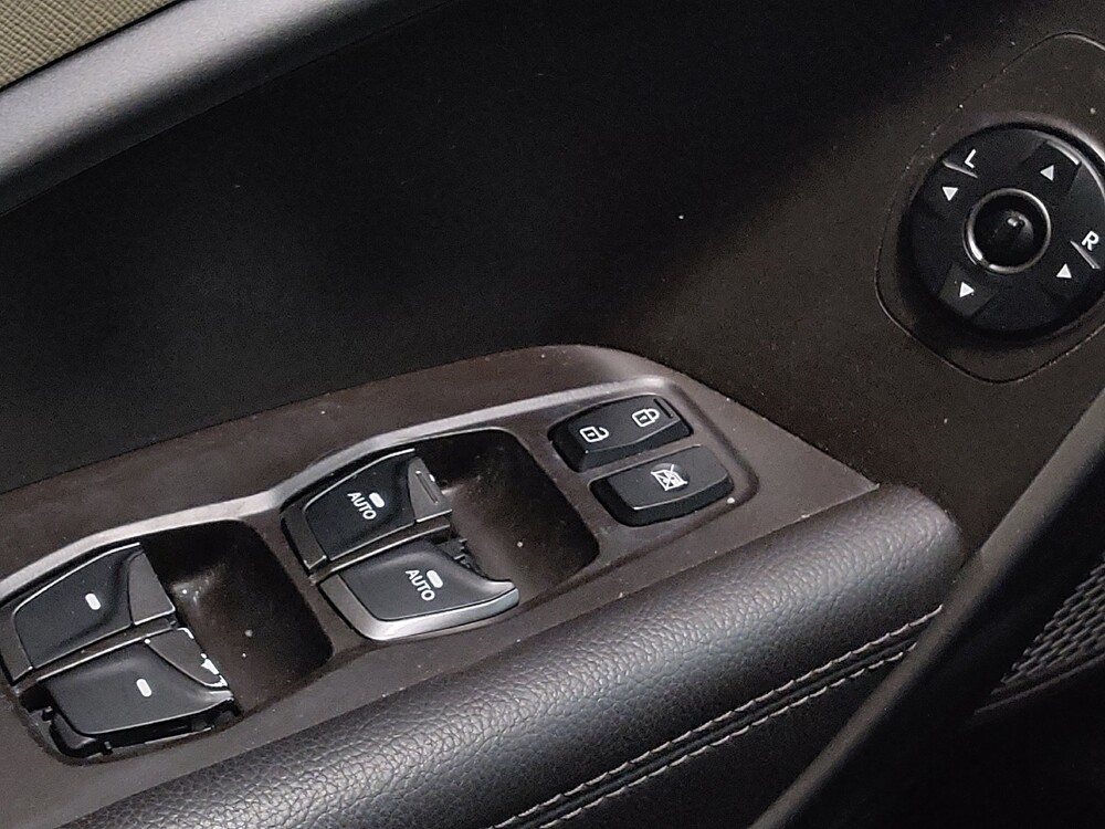 2018 Hyundai Santa Fe in Arlington, TX 76011 - 18091132 27