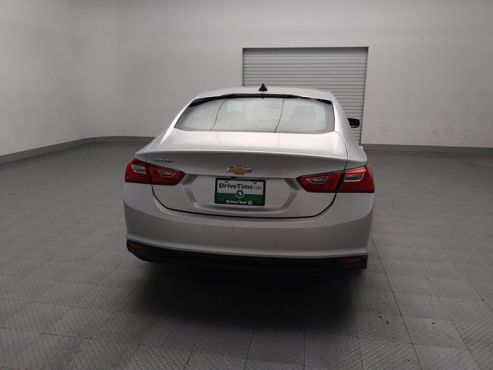 2017 Chevrolet Malibu in Temple, TX 76502 - 18091133 7